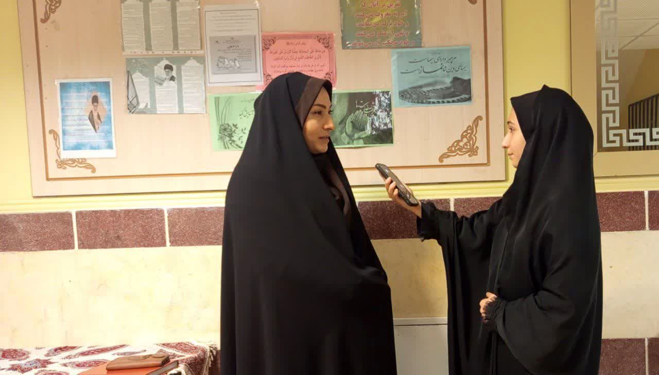 موفقیت تمامی دانش‌آموزان در امتحانات هدف اصلی ما است