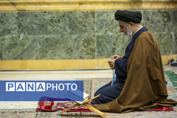 نشست صمیمی و ضیافت افطاری اصحاب رسانه و هنر در مسجد مقدس جمکران