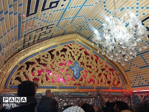 حال و هوای حرم امامین عسکریین خانه پدری امام زمان (عج)