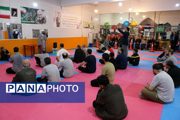 بزرگداشت پنجمین سالگرد سردار شهید سلیمانی در باشگاه ورزشی ذوالفقار قم