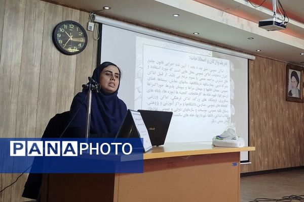 کارگاه آموزشی مراقبین و رابطین سلامت با محوریت آنفلونزا، تغذیه سالم، دخانیات