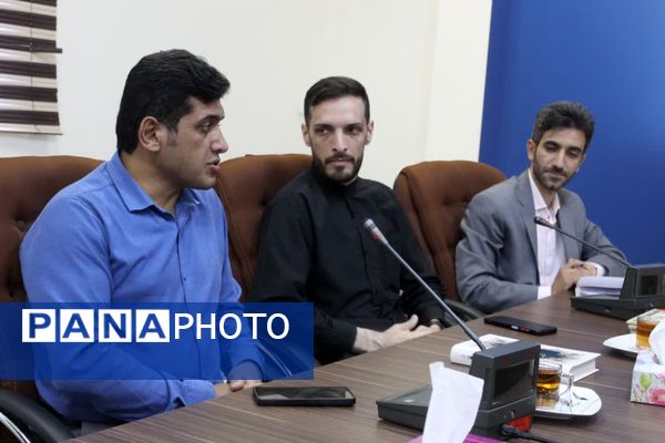 تقدیر از خبرنگاران در گلوگاه 