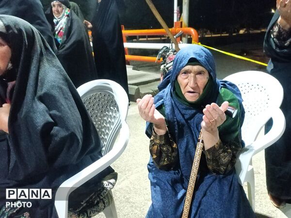 تجمعات شبانه همراه با اقامه نماز جماعت مغرب و عشاء در حسینیه شهدای شهربار