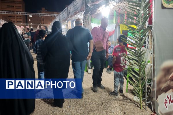 نمایشگاهی برا آشنایی با شهیدان