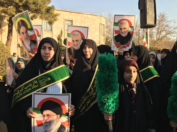 اصفهان یکصدا در میدان امام حسین(ع)