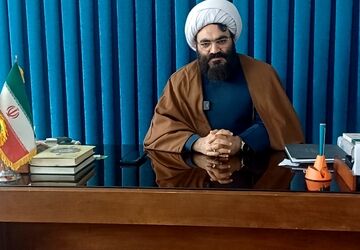 وقتی انسان به حرم امام رضا(ع) می‌نگرد، دلش آرامش می‌یابد
