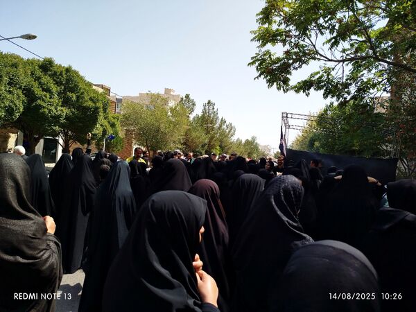 حماسه جاماندگان اربعین در محلات و نیم‌ور؛ تصاویری از عشق و ارادت