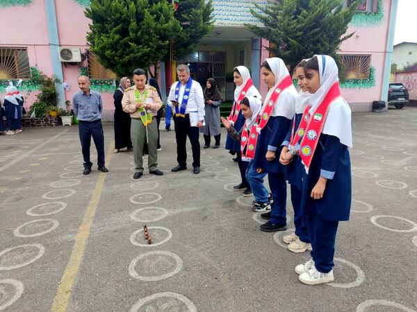 آشنایی با فرهنگ و بازی‌های بومی و محلی در ارزیابی سازمان دانش‌آموزی از مدارس قائمشهر