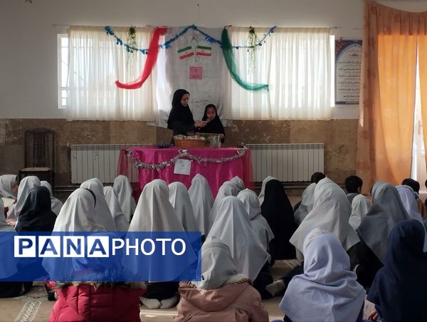 جشن مولودی خوانی ولادت آقا صاحب الزمان‌ عج درمدرسه‌تکتم‌خلیل آباد