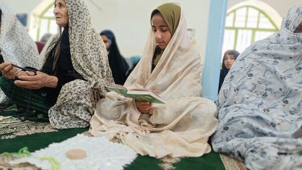 اعتکاف دانش آموزی در شهرستان دیشموک