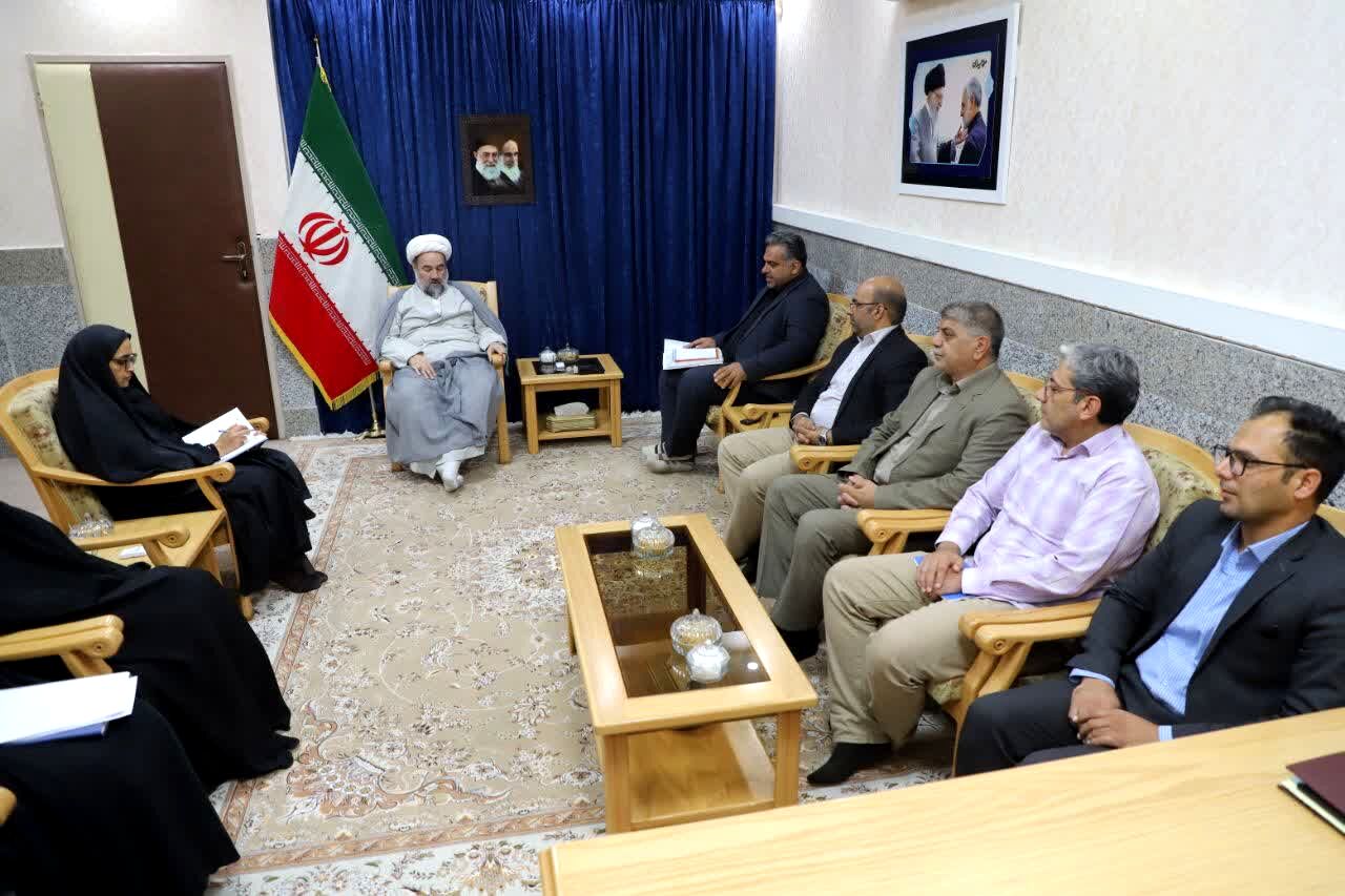 گسترش فعالیت‌های کانون پرورش فکری و تمرکز بر پرورش عقلانی کودکان و نوجوانان ضروری است