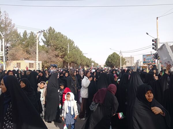 حضور باشکوه مردم جاجرم در جشن چهل و پنجمین فجر انقلاب