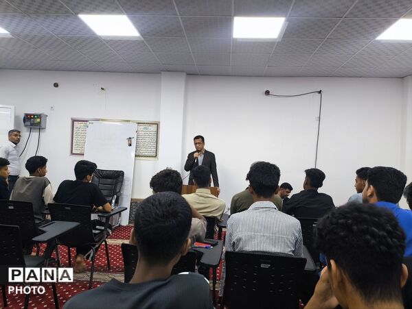 حضور فرماندهان واحدهای دانش‌آموزی سندرک در دوره آموزشی «یاوران ولایت»