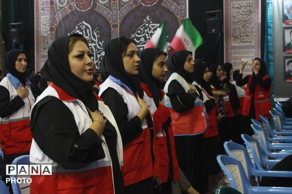 بزرگداشت و ادای احترام مدیران و کارکنان دولت در استان کرمان به رهبر شهید ایران