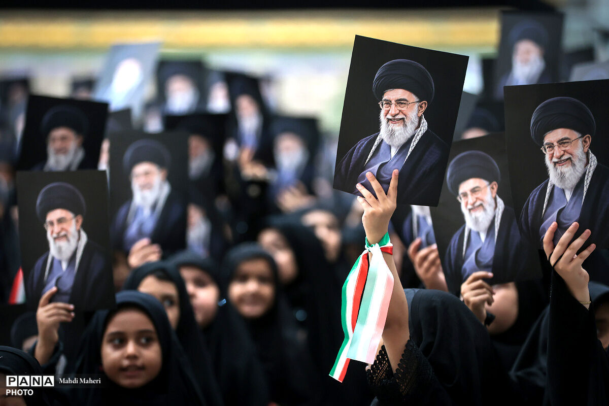 رهبر شهید، الگوی استقامت و حکمرانی مردمی بودند/ آقای شهید، ایران را به کشوری اثرگذار در معادلات جهانی تبدیل کردند