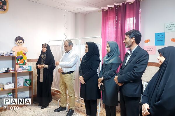 افتتاحیه اتاق بهداشت دبستان بنکدار منطقه کهریزک 