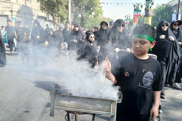 تهران در مسیر عشق