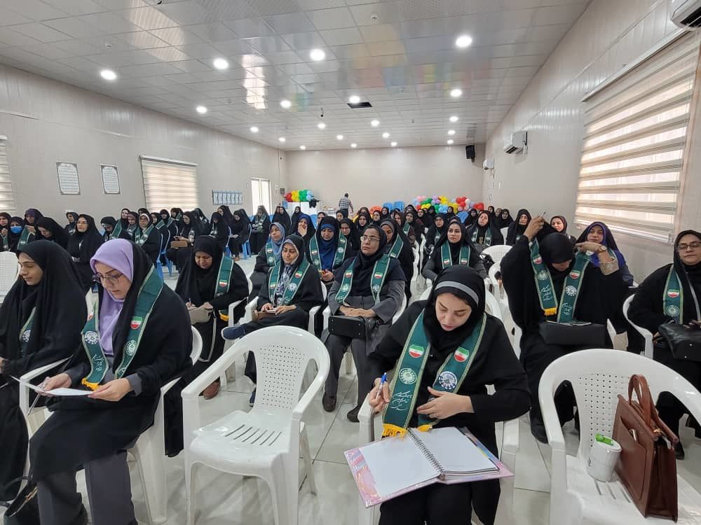 دوره توانمند‌سازی مربیان پیشتاز ناحیه یک بندرعباس