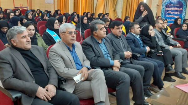گردهمایی منتخبین شوراهای دانش‌آموزی بویراحمد در یاسوج