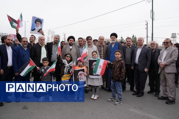 حضور پرشور مردم همیشه در صحنه محمدشهر در راهپیمایی روز قدس 