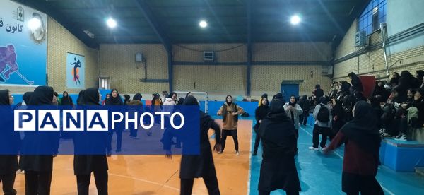 برگزاری سومین روز از مرحله چهارم اردوی «تمشک» در کانون فاطمه الزهرا ناحیه ۳کرج