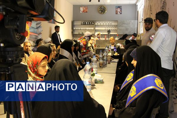 افتتاح کافه گفتگو در کانون ریحانه بجنورد 