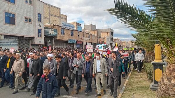 راهپیمایی روز 13 آبان در طارم