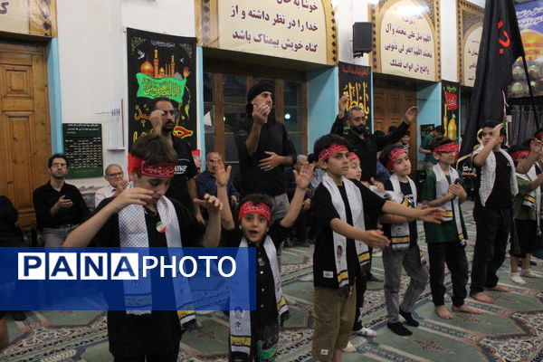 سوگواره احلی من العسل در گلوگاه 