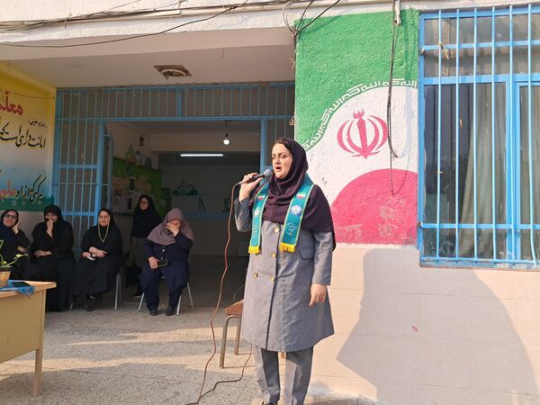 جشن میلاد حضرت زینب(س) در دبستان شهید احمدپور قائمشهر