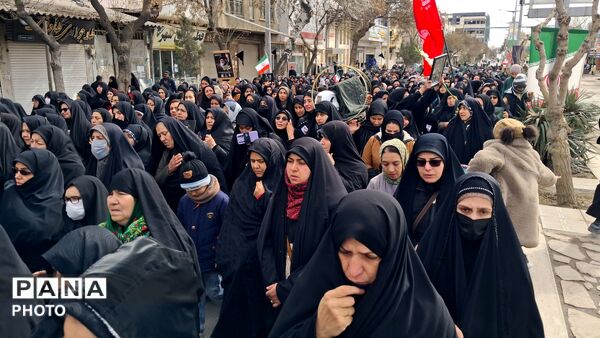 امروز شیروان در سوگ ۳شهید جنگ تحمیلی نشست