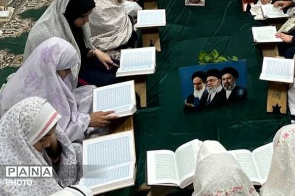 بهار تعلیم و تربیت در دبستان هدی؛ با عطر قرآن و صف‌های نماز