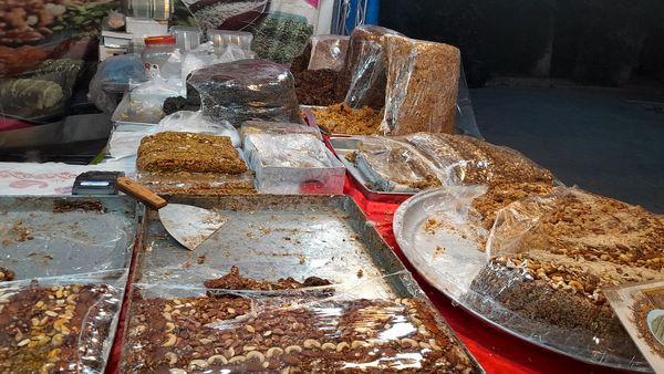 برپایی نمایشگاه صنایع‌دستی‌و سوغات در البرز