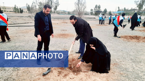 آیین گرامیداشت هفته منابع طبیعی در قم