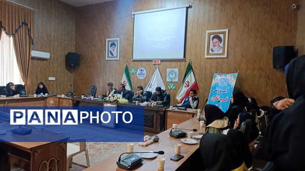 سومین همایش خبرنگاری پانا دانش‌آموزان متوسطه اول و دوم در نیشابور