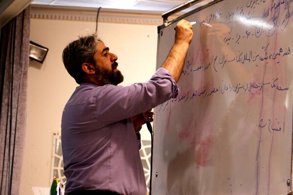 کارگاه خبرنویسی با مدیرعامل خبرگزاری پانا در مشهد