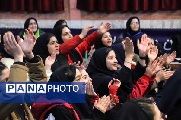 سومین روز اردوی تمشک سازمان دانش‌آموزی آذربایجان‌شرقی