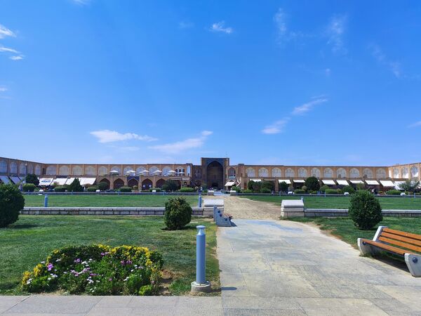میدان امام اصفهان، شاهکاری از معماری و تاریخ