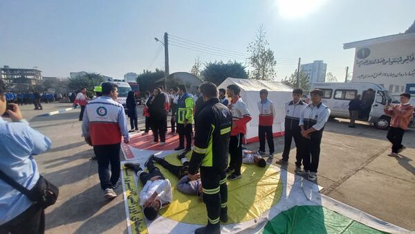 آژیر مانور زلزله در مدارس محمودآباد به صدا درآمد