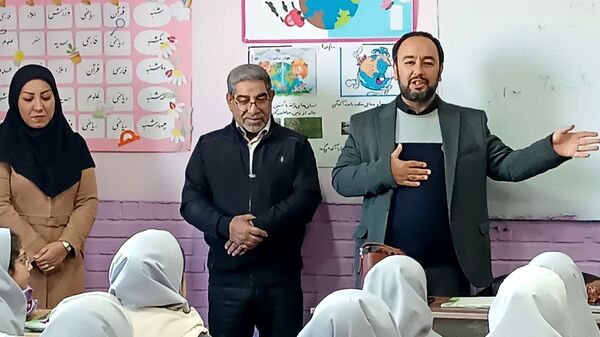 بازدید شورای اجتماعی محله لشکر از دبستان پنجم مهر