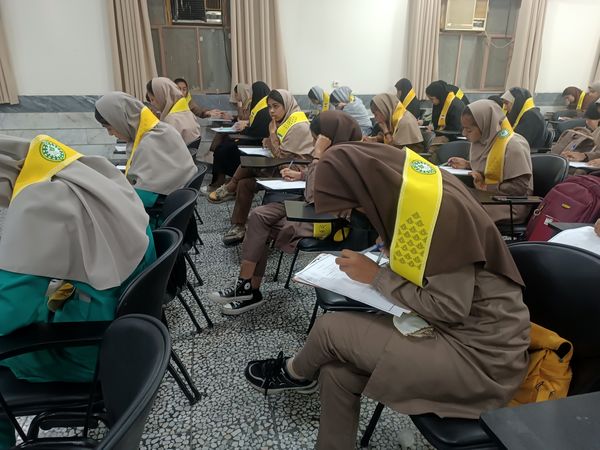 پیش‌‌‌اردوی ملی پیشتازان دختر هرمزگان