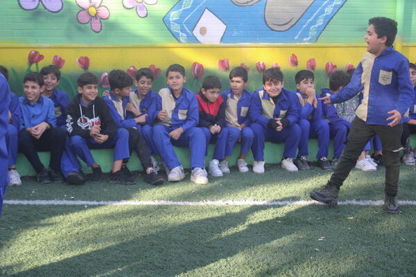 مسابقات بومی محلی در مدرسه شجاعی فر شهرستان بوشهر