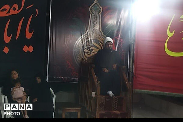سوگ شب هشتم محرم در جوار مزار شهید گمنام آموزش و پرورش فارس
