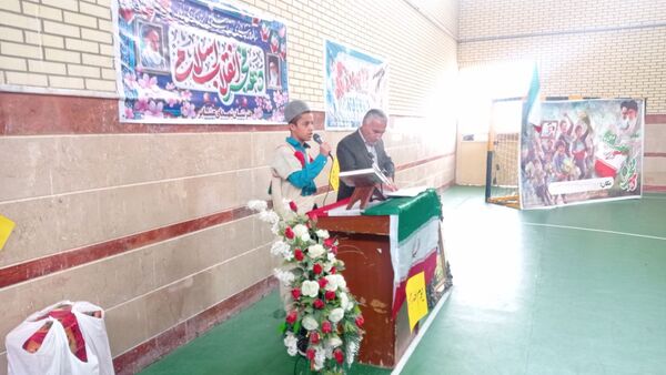 مراسم سالگرد پیروزی انقلاب اسلامی در مدرسه نخبگان عشایر یاسوج