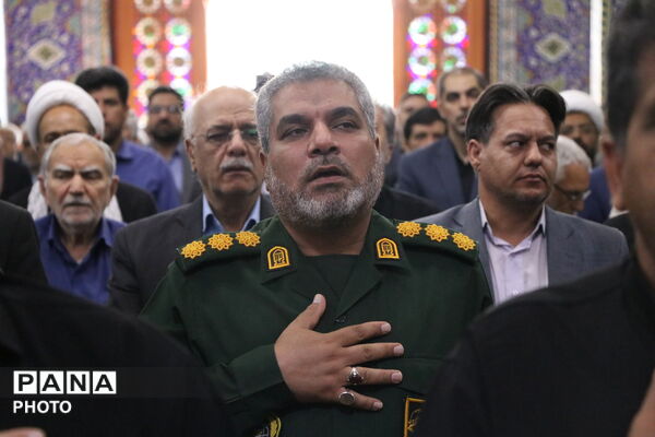 بزرگداشت رهبر شهید ایران در مسجد حظیره استان یزد