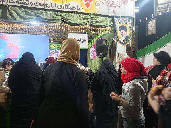 برپایی چایخانه جوانان مهدوی در نیشابور 