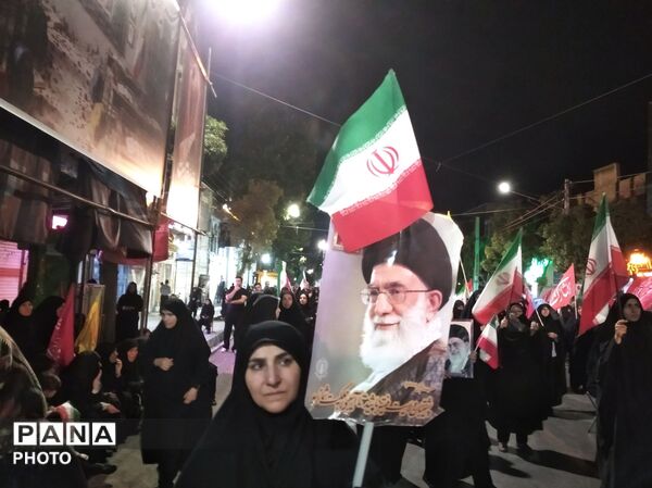 حماسه حضور مردم ملایر در «شب‌های اجتماع»