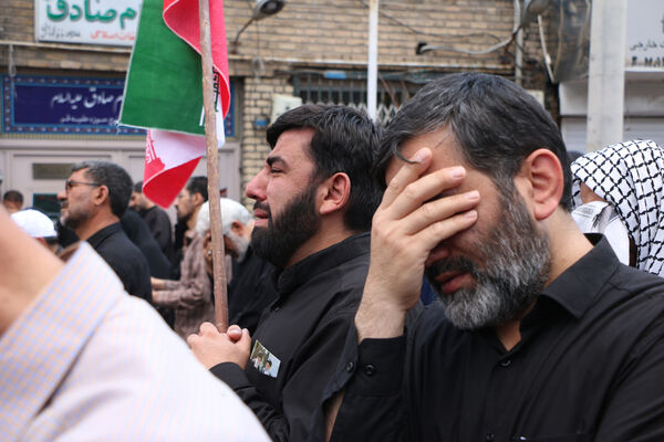 راهپیمایی نمازگزاران جمعه قم در محکومیت جنایات اردوگاه «النصیرات»