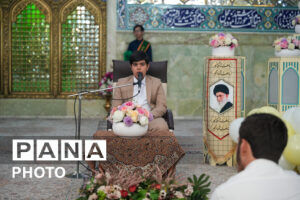  جشن تکلیف ۱۲۰ نوجوان پسر در حرم حضرت معصومه(س)