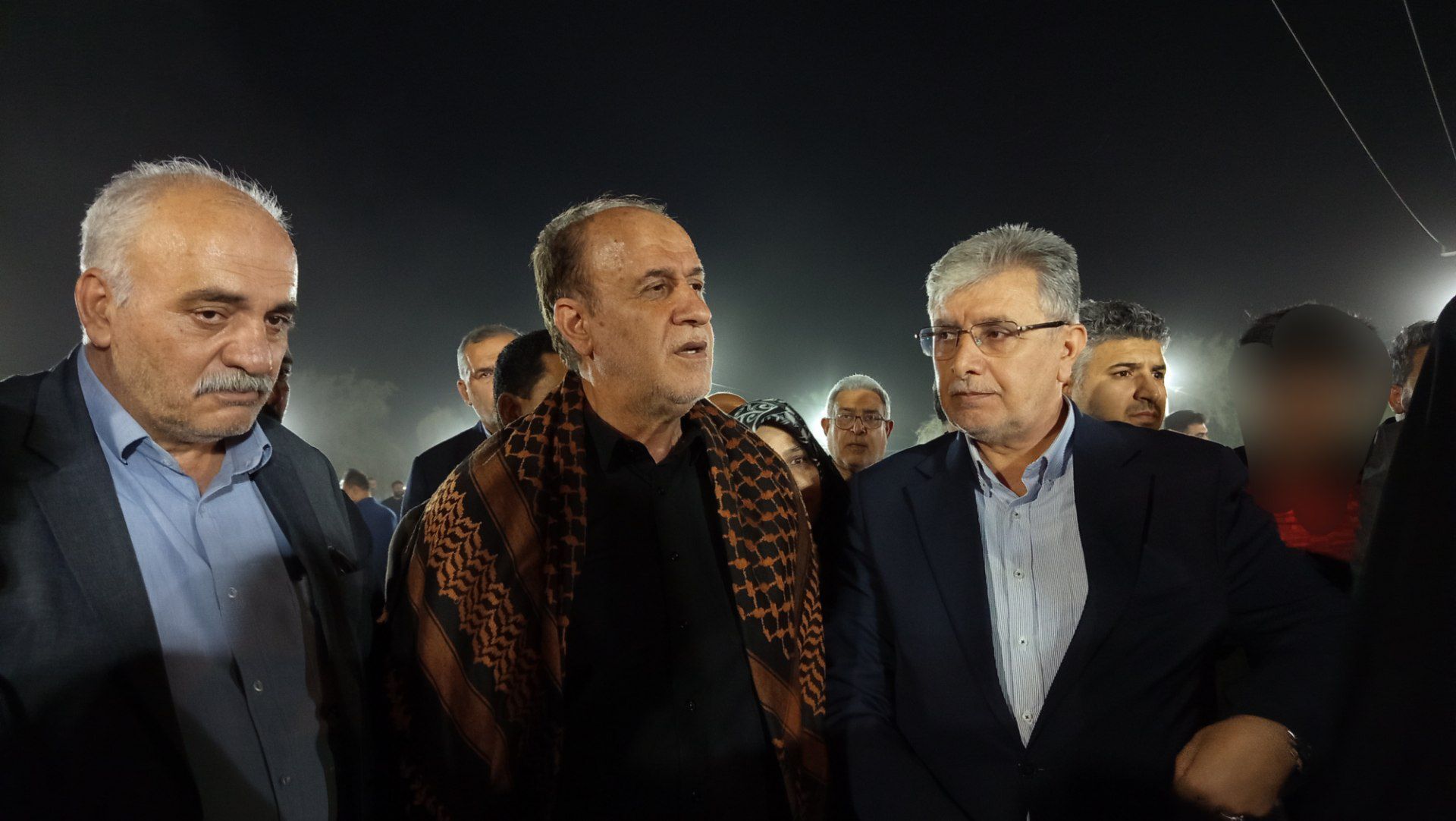 مدرسه میناب از هزاران بمب اتم برای آمریکا خطرناک‌تر بود