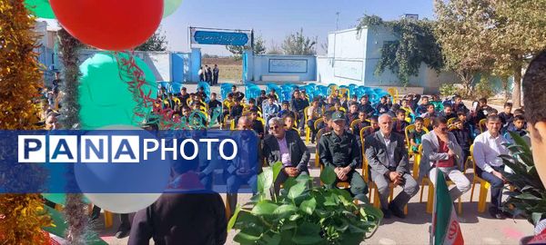 جشن عاطفه‌ها و مهربانی ؛ پاییز مدرسه ما بهاری شد